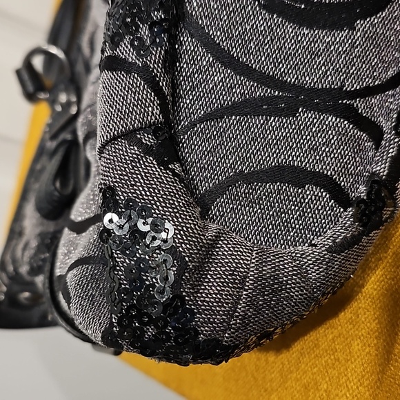 Coach 2010 Grey Fabric and Sequins Madison Op Art Sophia Satchel EUC w/Dustbag - Picture 16 of 16